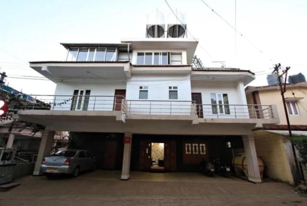 Savi'S Home Stay Утакаманд Номер фото